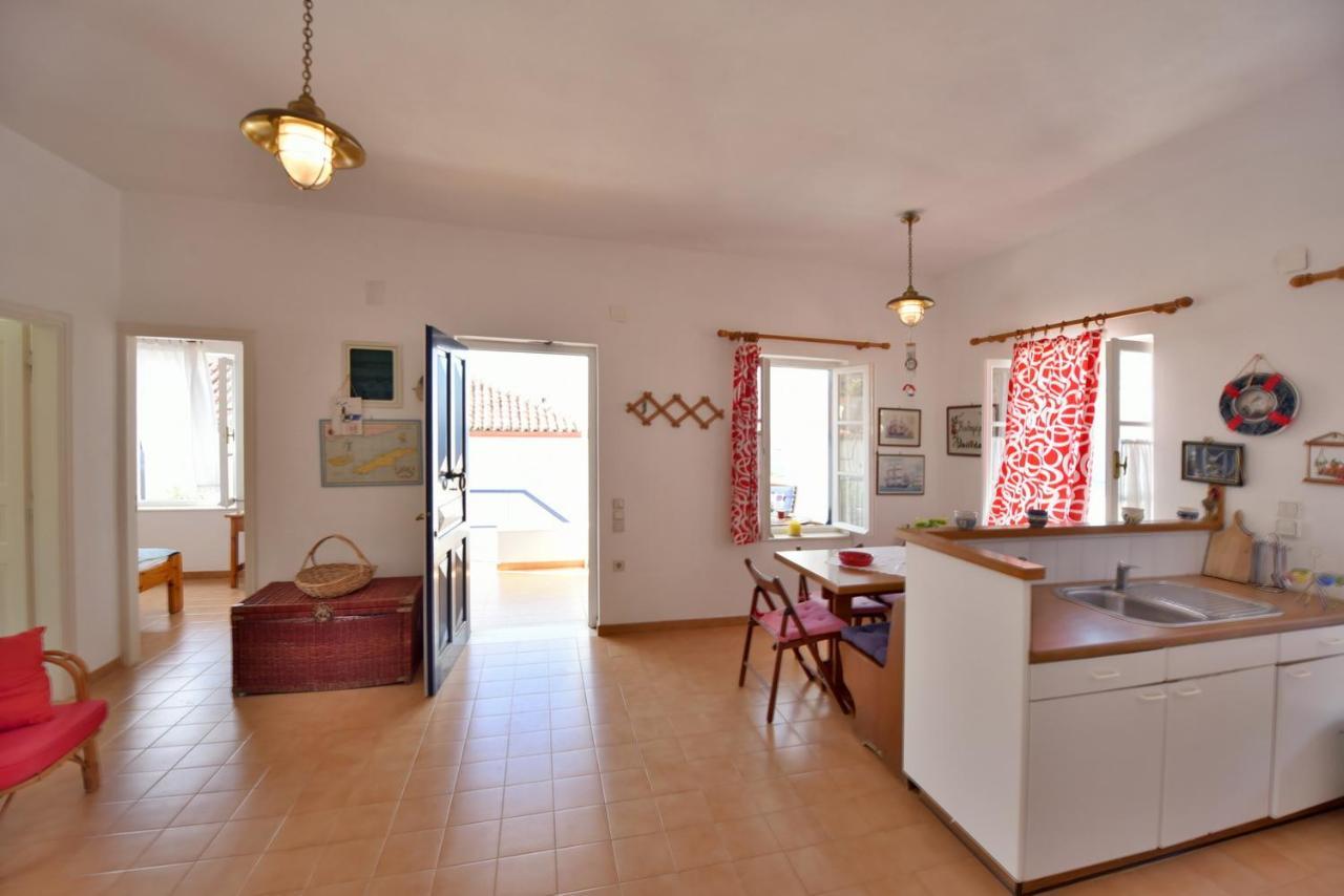 Options House Villa Đảo Hydra Ngoại thất bức ảnh