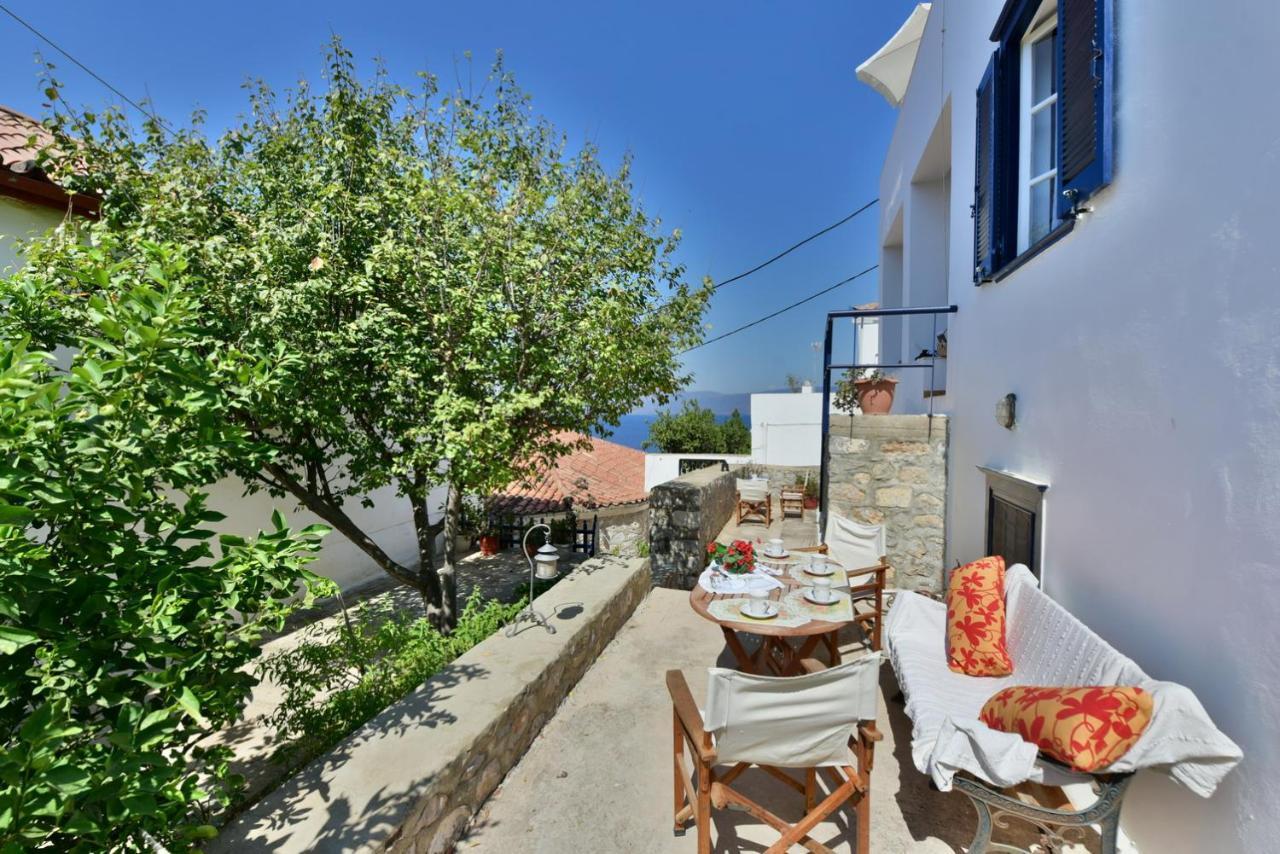 Options House Villa Đảo Hydra Ngoại thất bức ảnh