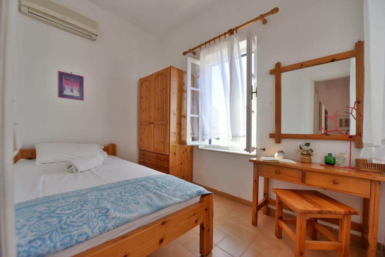 Options House Villa Đảo Hydra Ngoại thất bức ảnh
