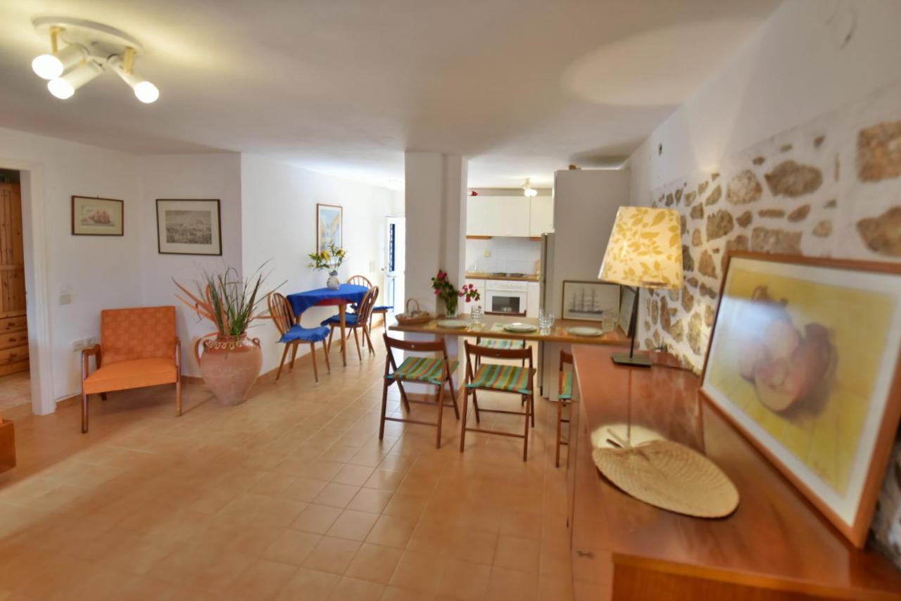 Options House Villa Đảo Hydra Ngoại thất bức ảnh