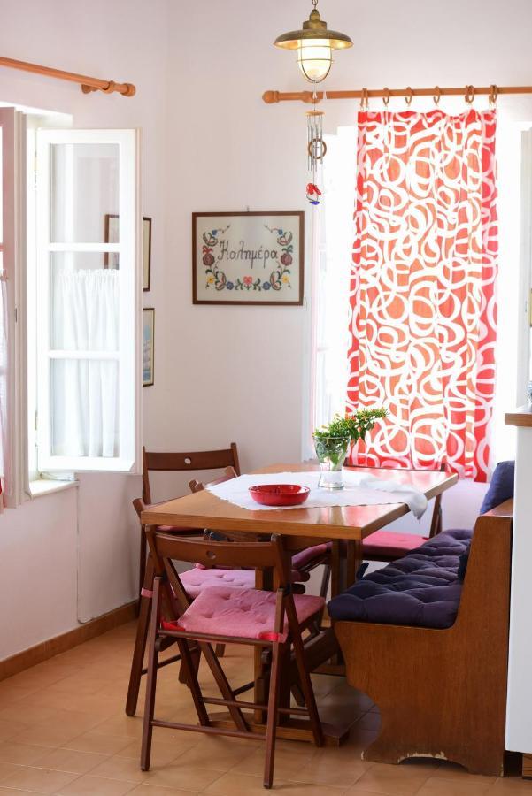 Options House Villa Đảo Hydra Ngoại thất bức ảnh