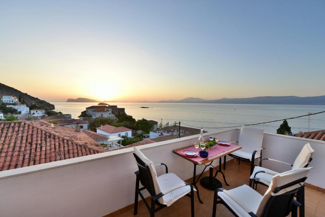 Options House Villa Đảo Hydra Ngoại thất bức ảnh